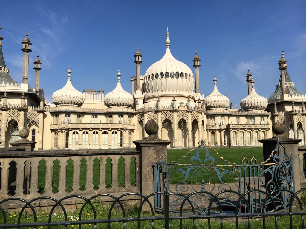 A lovely sunny afternoon in Brighton - the perfect time to check out the sights.